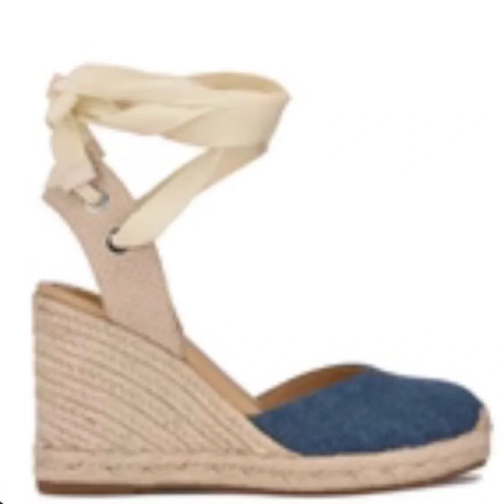 Nine West stylish blue